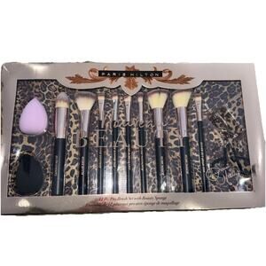 NEW - Limited Edition Paris Hilton 12PC ULTIMATE BRUSH COLLECTION